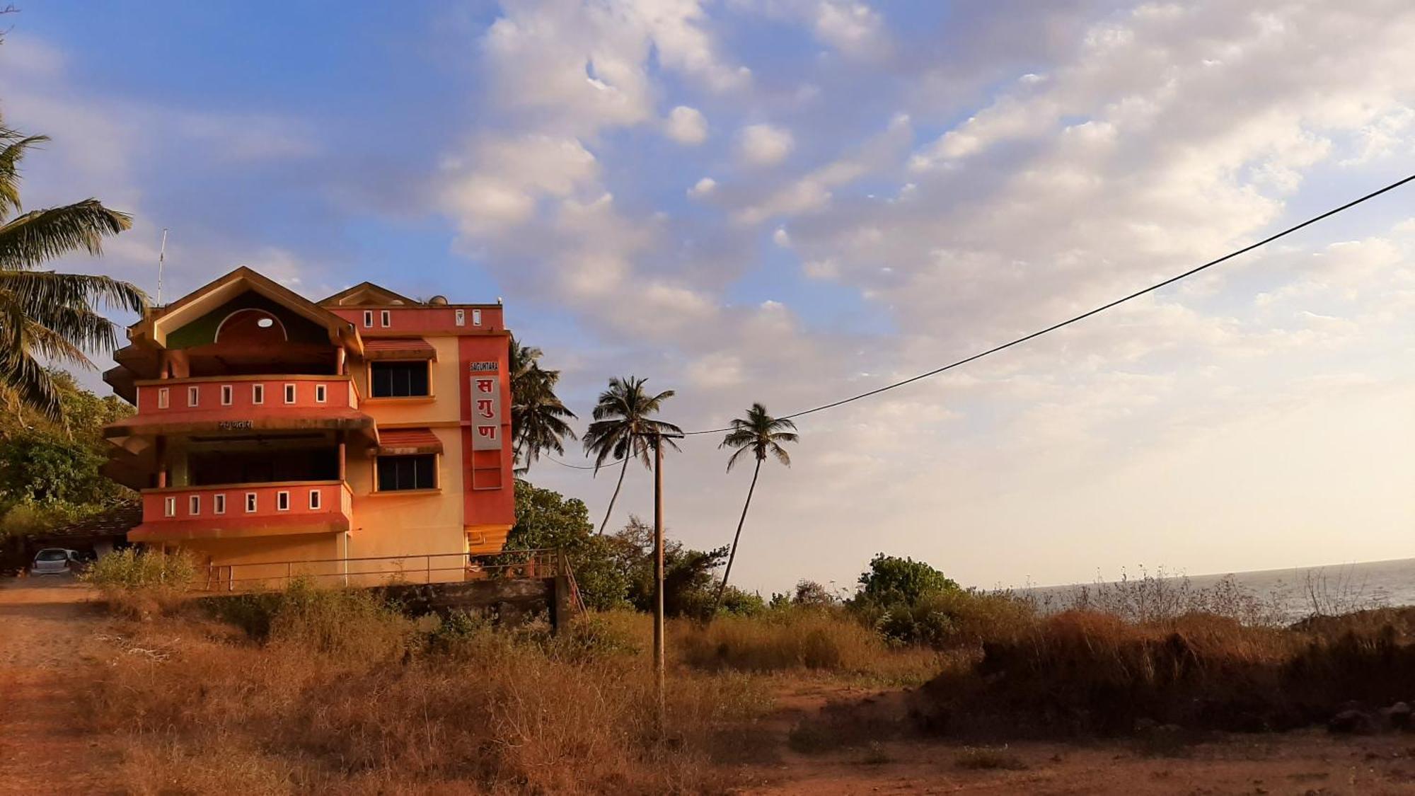Saguntara Beach Homestay Vengurla Exterior photo