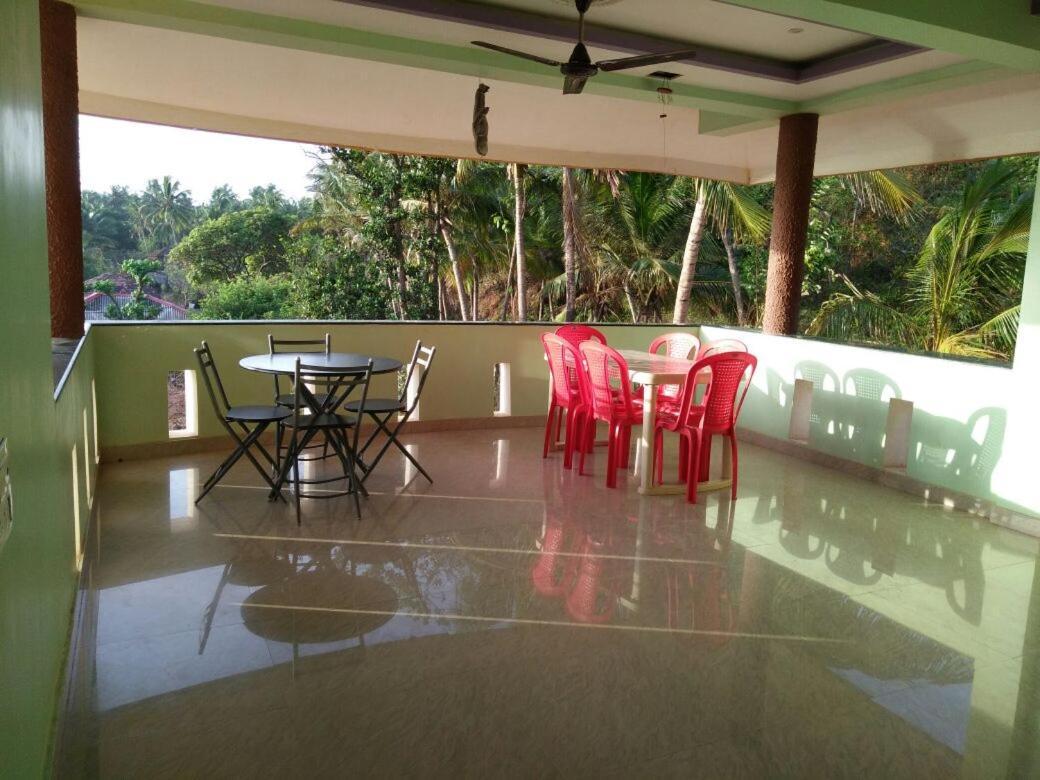 Saguntara Beach Homestay Vengurla Exterior photo