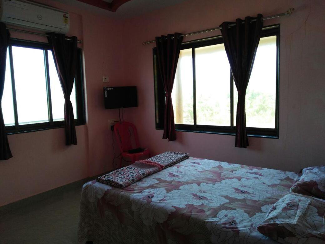 Saguntara Beach Homestay Vengurla Exterior photo